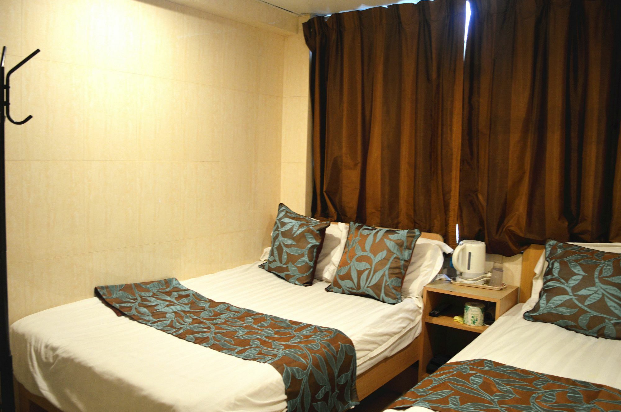 Mong Kok Guo Du Hostel เกาลูน ภายนอก รูปภาพ